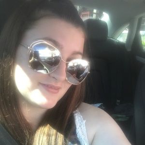 Meet your Posher, Cathrine